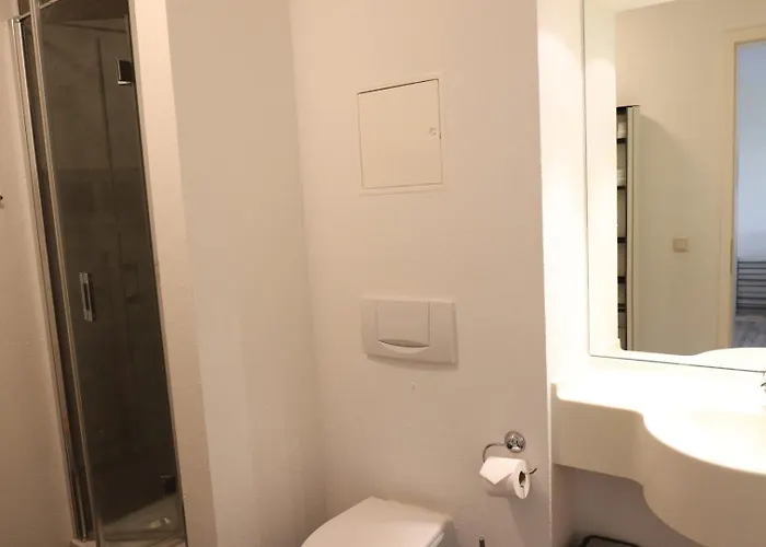 Strandstrasse 32 - 04-16 Apartment Kuehlungsborn