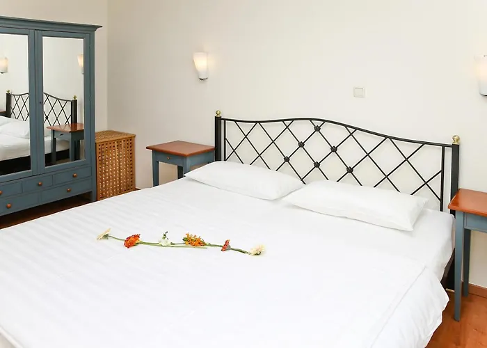 Strandstrasse 32 - 04-16 Apartment